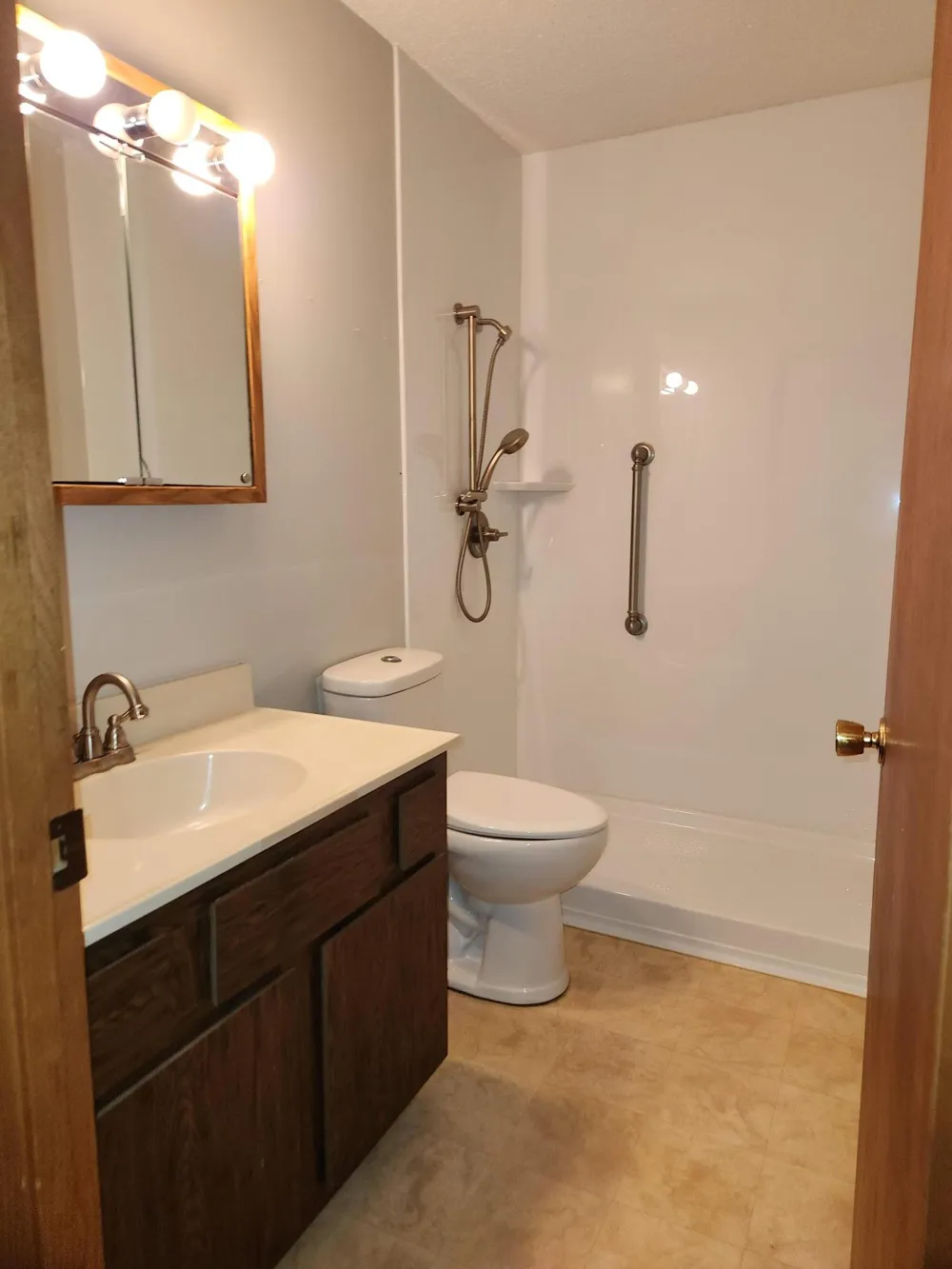315 12 1/2 AVENUE E West Fargo, ND 58078