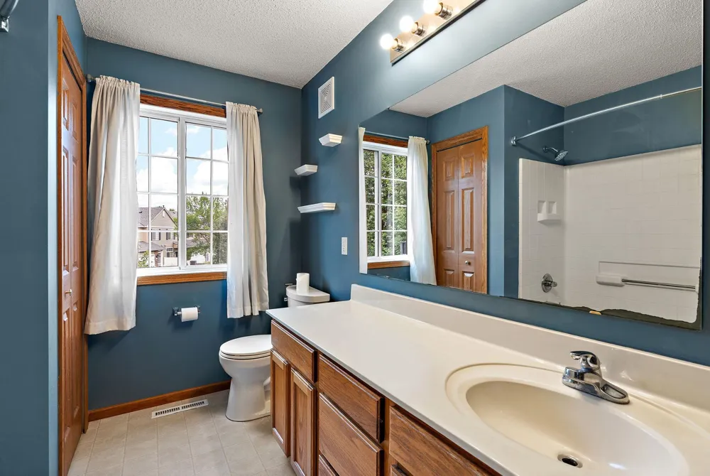 18034 69th Place Maple Grove, MN 55311