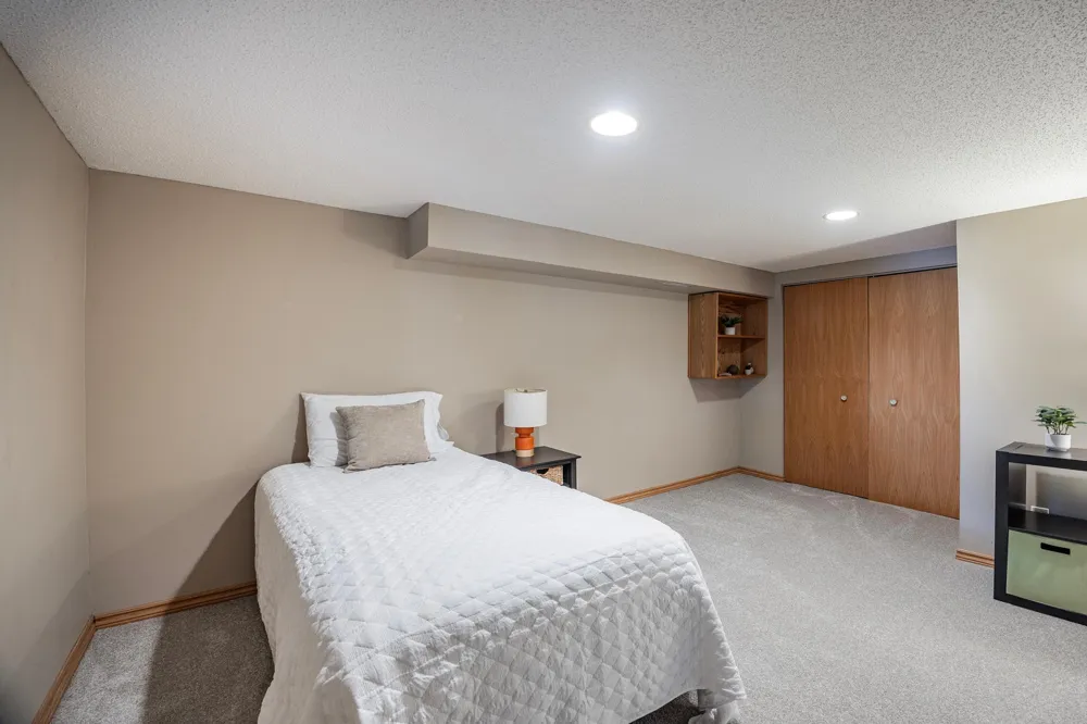 28094 Yak Street NW Zimmerman, MN 55398