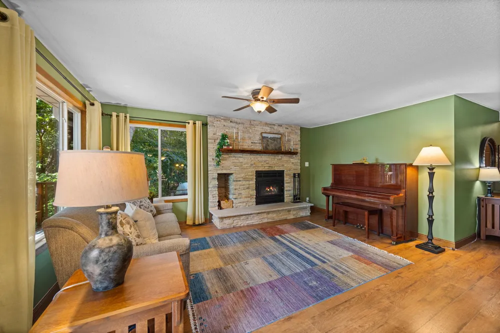 28094 Yak Street NW Zimmerman, MN 55398