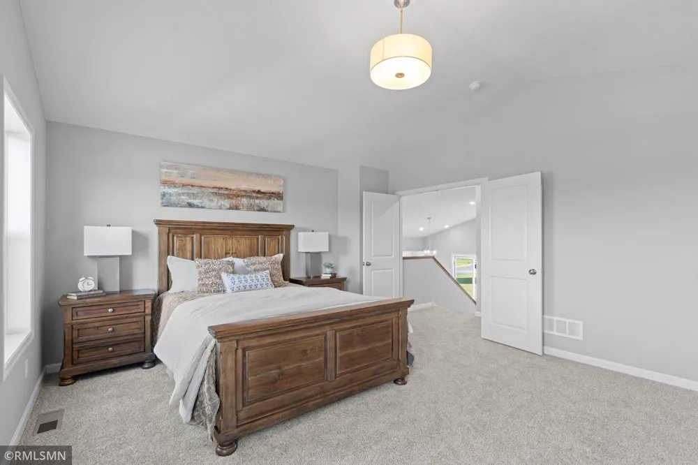 10832 165th Avenue NW Elk River, MN 55330