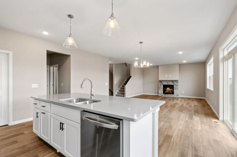 10824 165th Avenue NW Elk River, MN 55330