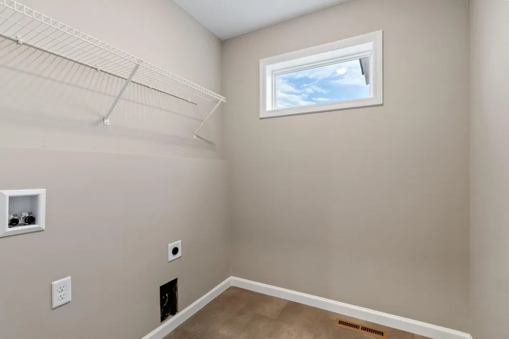 10824 165th Avenue NW Elk River, MN 55330