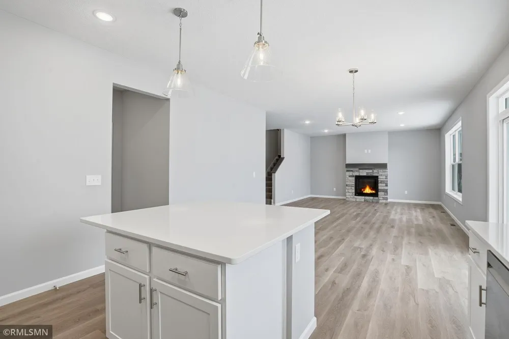 10816 165th Avenue NW Elk River, MN 55330