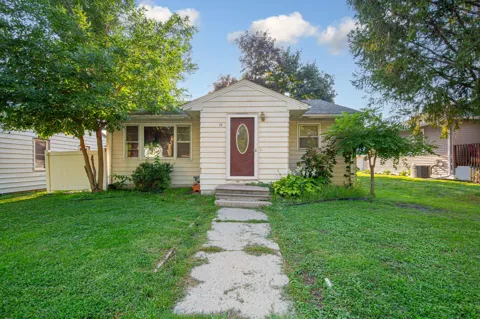 74 S Cordova Avenue