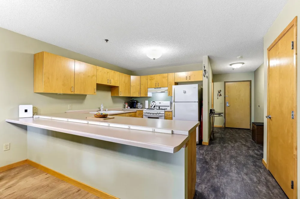 4845 W 123rd Street #201 Savage, MN 55378
