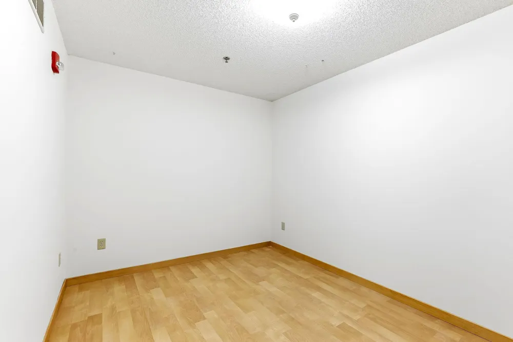 4845 W 123rd Street #201 Savage, MN 55378