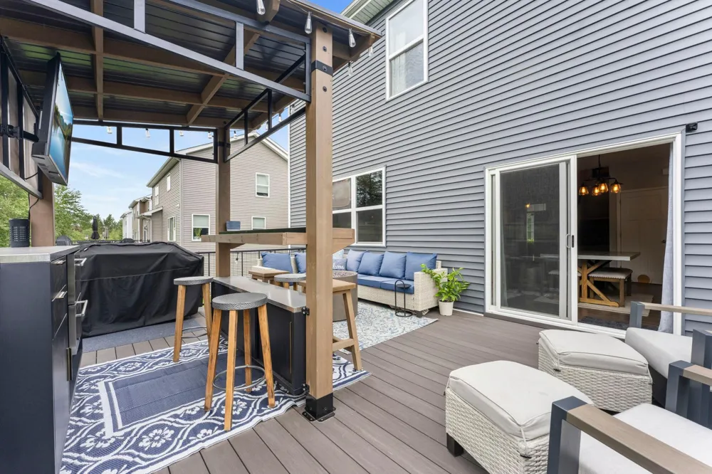 1420 Summit Court Stillwater, MN 55082