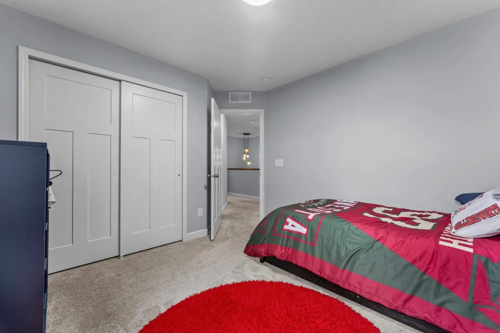 1420 Summit Court Stillwater, MN 55082