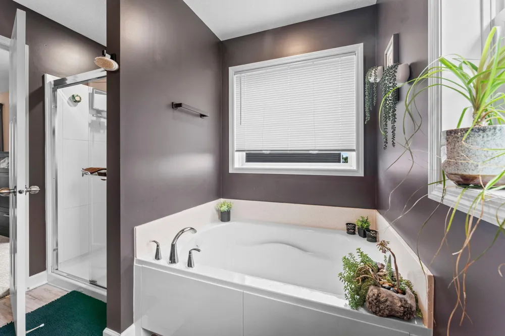 1420 Summit Court Stillwater, MN 55082