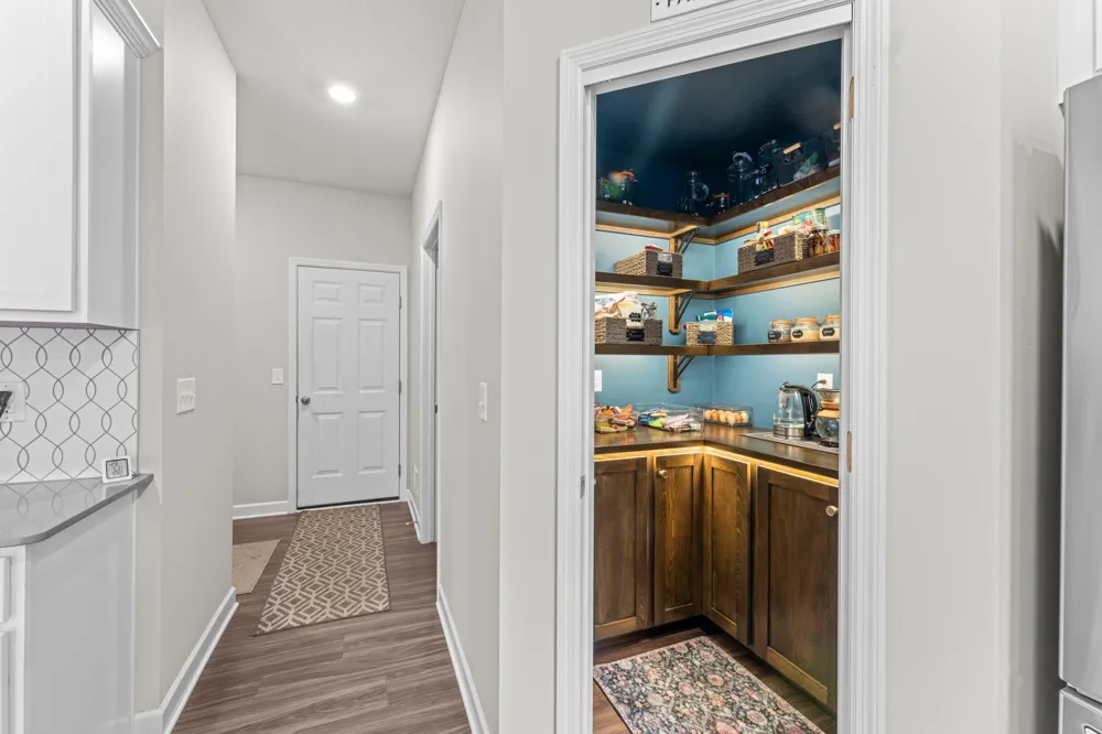 1420 Summit Court Stillwater, MN 55082