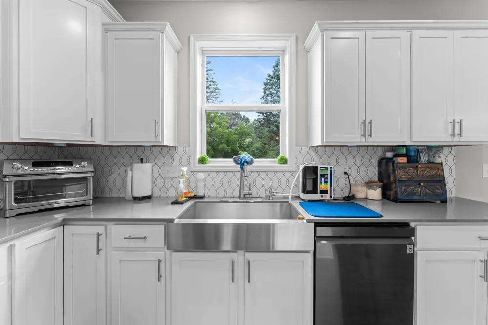 1420 Summit Court Stillwater, MN 55082
