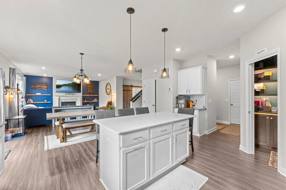 1420 Summit Court Stillwater, MN 55082
