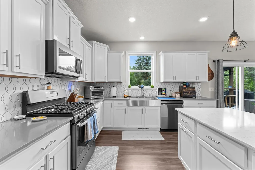 1420 Summit Court Stillwater, MN 55082