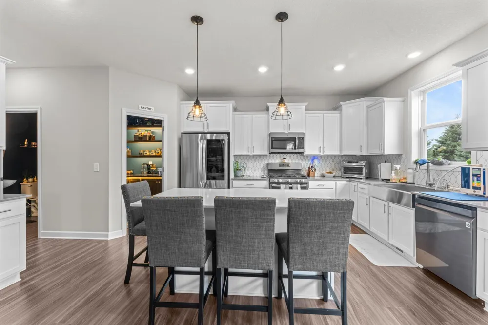 1420 Summit Court Stillwater, MN 55082