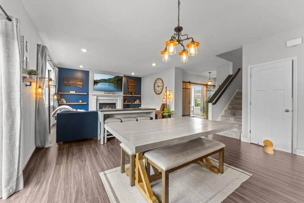 1420 Summit Court Stillwater, MN 55082