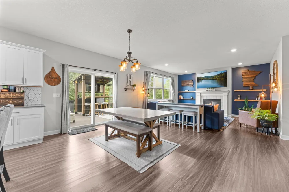 1420 Summit Court Stillwater, MN 55082