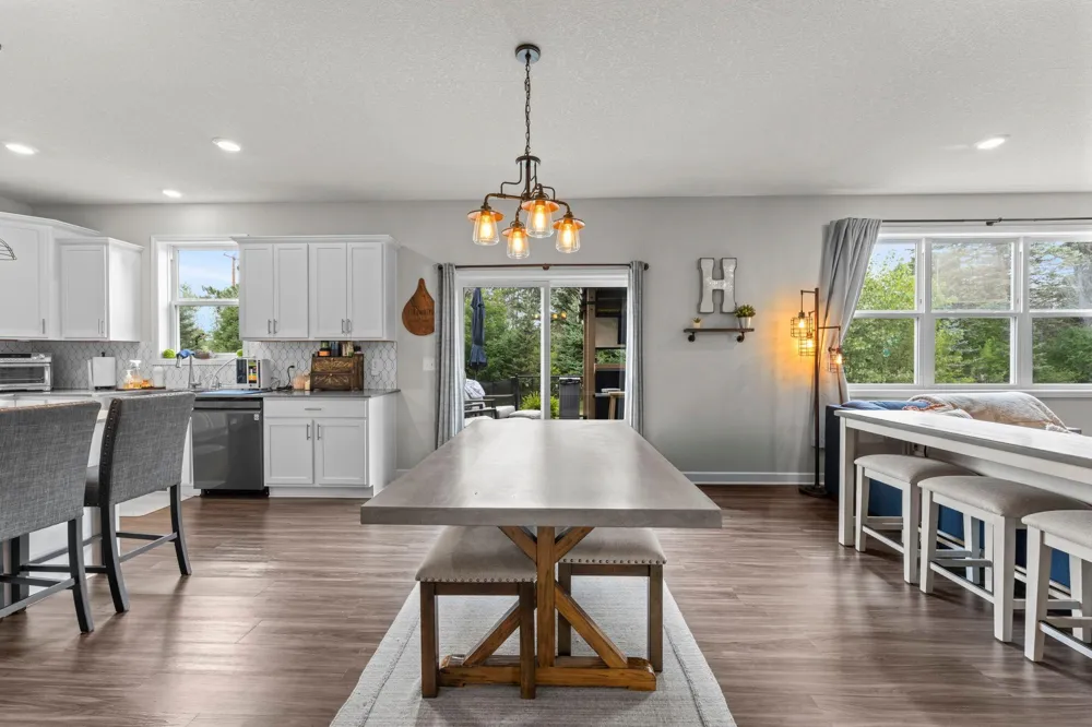 1420 Summit Court Stillwater, MN 55082
