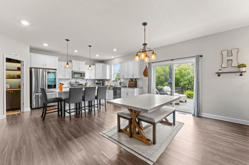 1420 Summit Court Stillwater, MN 55082