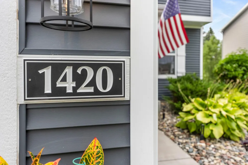 1420 Summit Court Stillwater, MN 55082