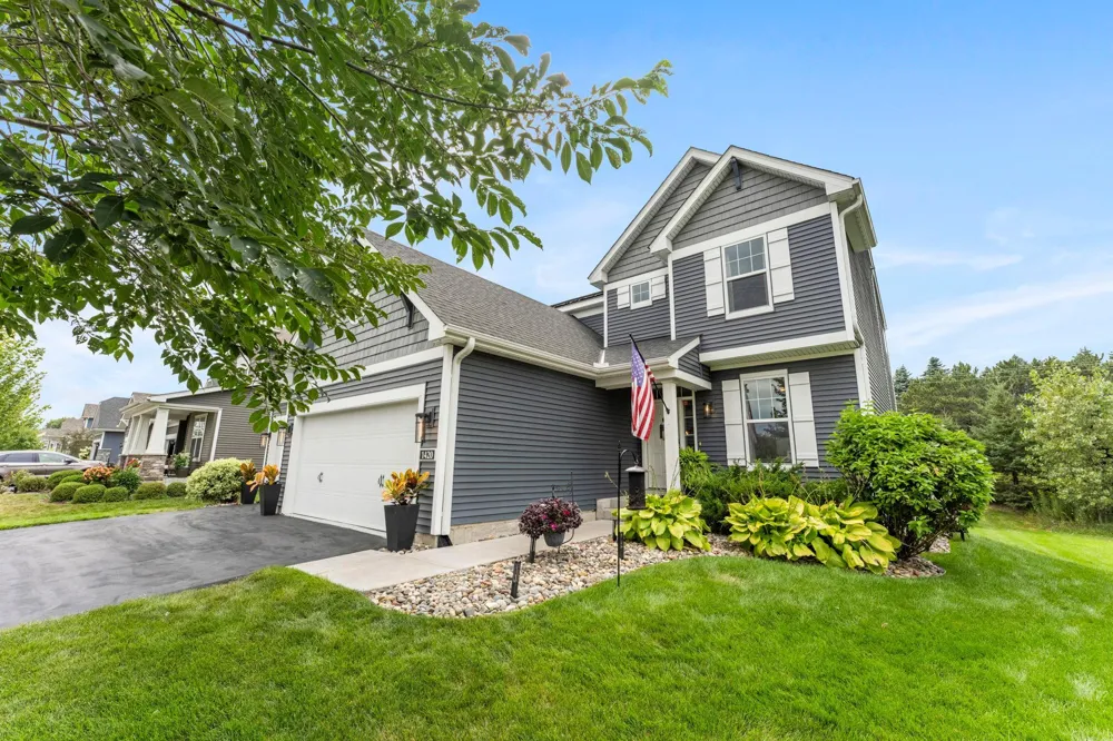 1420 Summit Court Stillwater, MN 55082