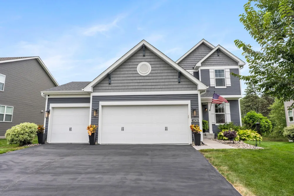 1420 Summit Court Stillwater, MN 55082