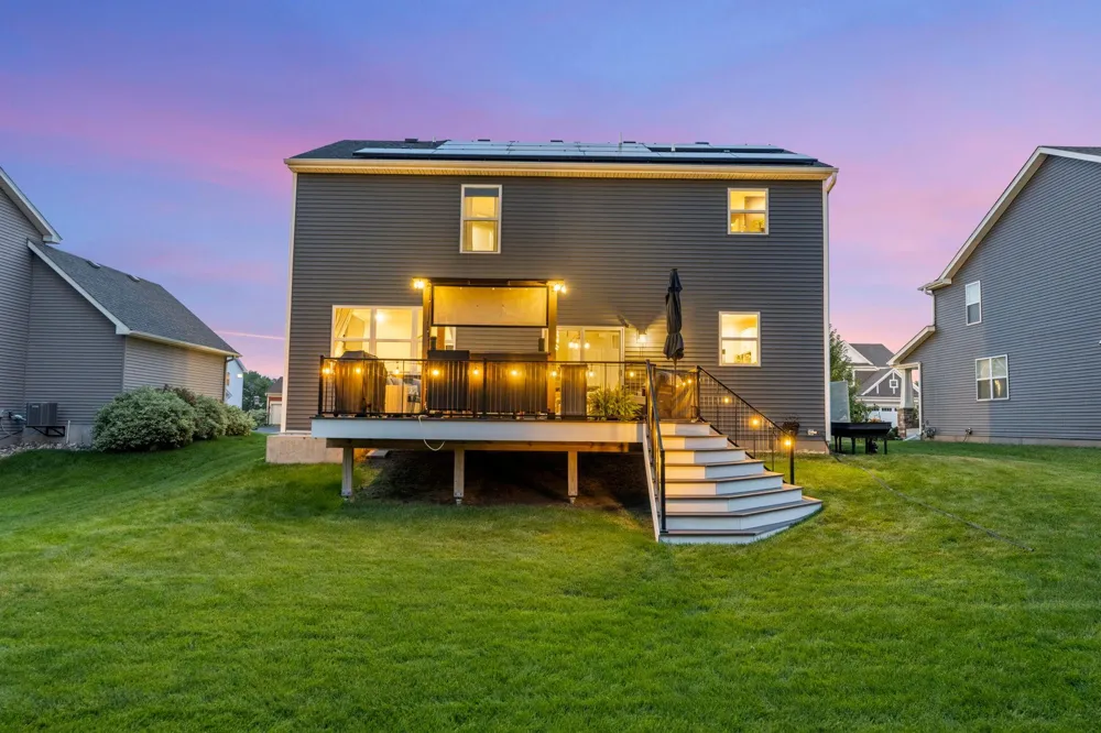 1420 Summit Court Stillwater, MN 55082