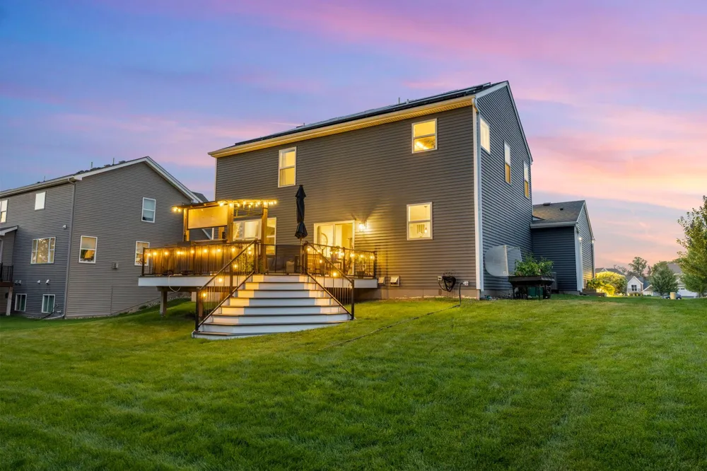 1420 Summit Court Stillwater, MN 55082
