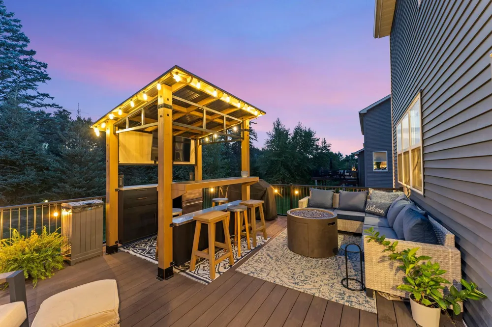 1420 Summit Court Stillwater, MN 55082