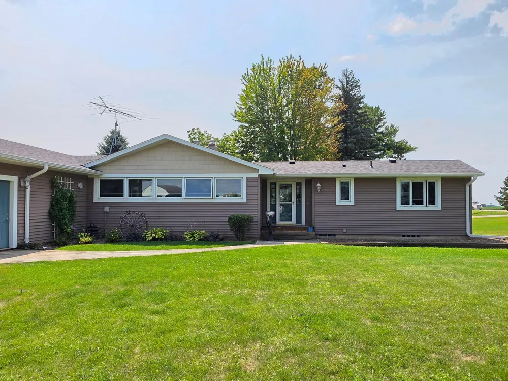 4900 42 Highway NE Eyota, MN 55934