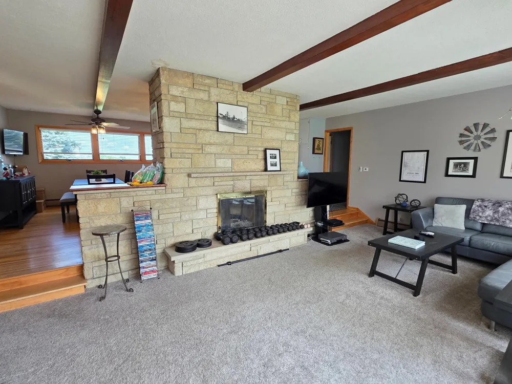 4900 42 Highway NE Eyota, MN 55934
