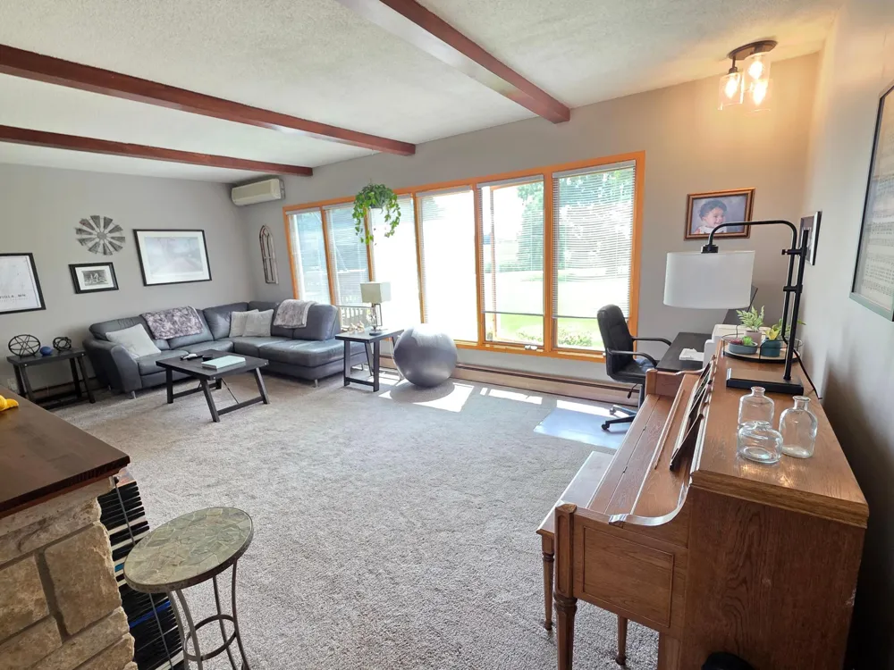 4900 42 Highway NE Eyota, MN 55934