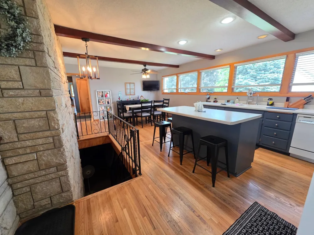 4900 42 Highway NE Eyota, MN 55934