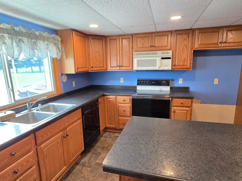 4900 42 Highway NE Eyota, MN 55934