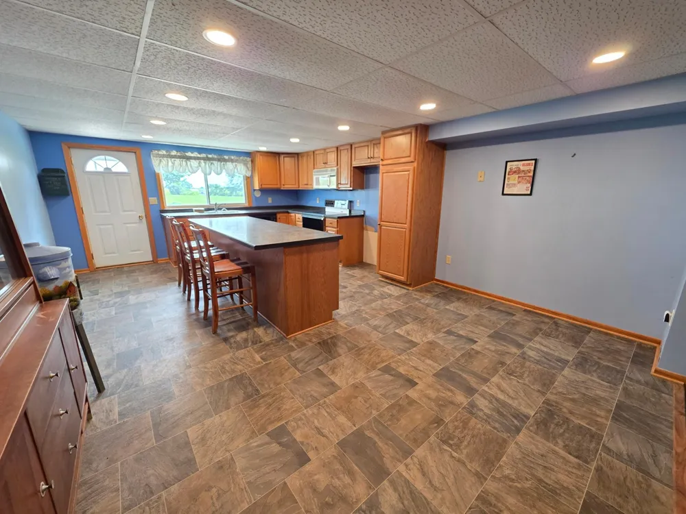 4900 42 Highway NE Eyota, MN 55934