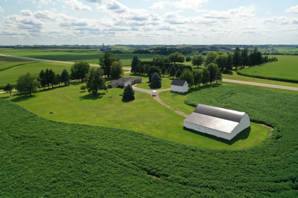4900 42 Highway NE Eyota, MN 55934