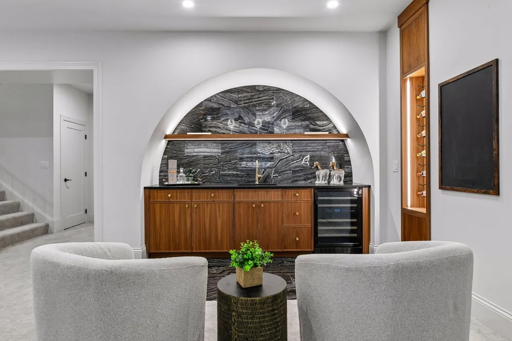 5925 Chowen Avenue S Edina, MN 55410
