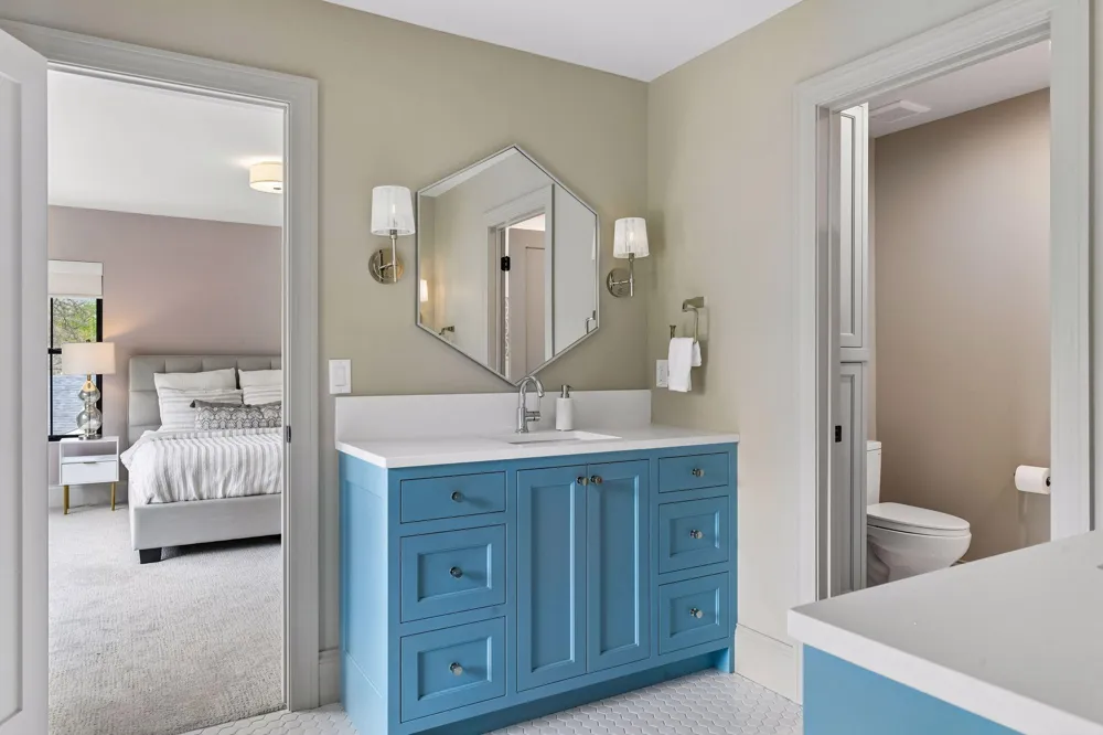 5925 Chowen Avenue S Edina, MN 55410