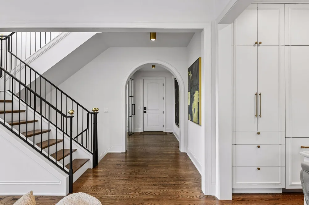 5925 Chowen Avenue S Edina, MN 55410