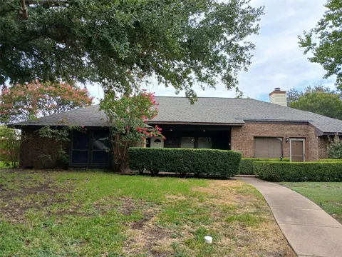 133 Oakbrook