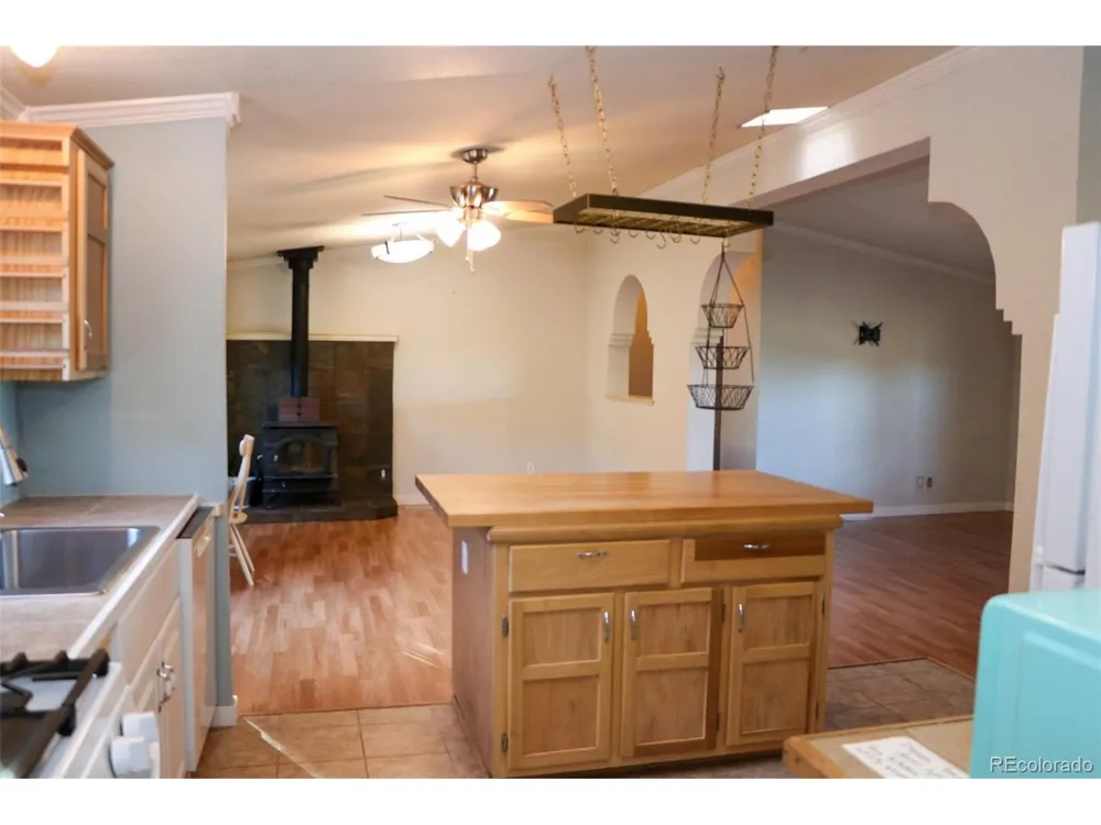 2077 Medicine Bow Overlook Crestone, CO 81131