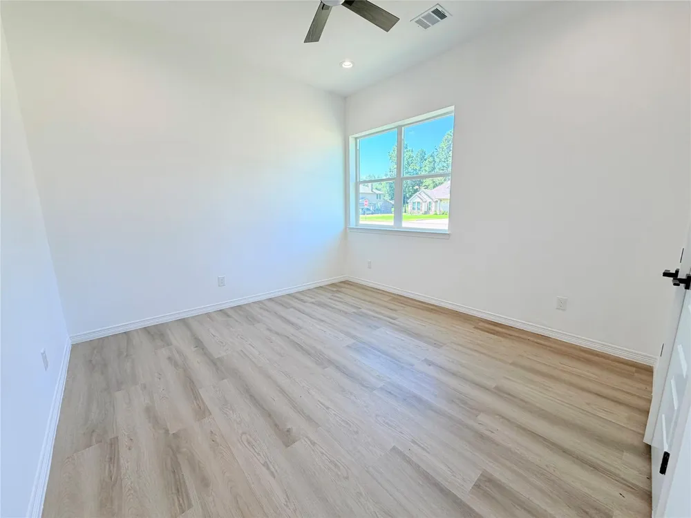 304 Road 6614 Dayton, TX 77535