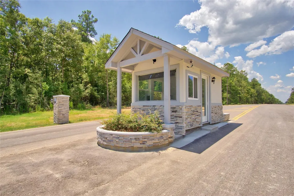 304 Road 6614 Dayton, TX 77535