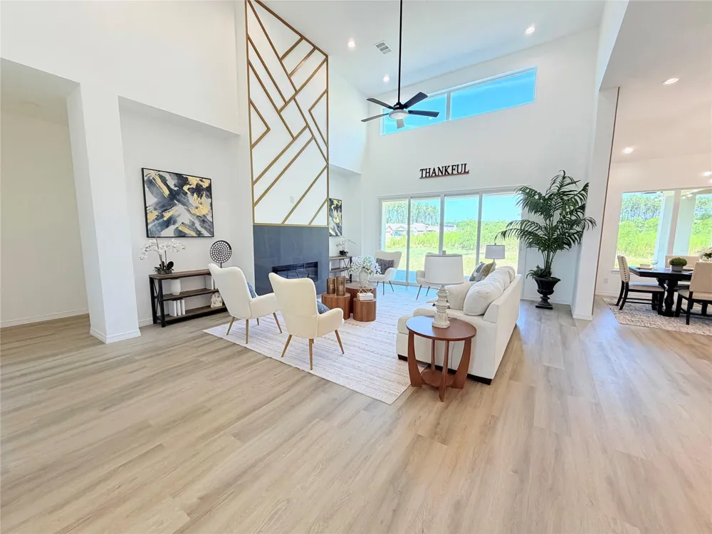 304 Road 6614 Dayton, TX 77535