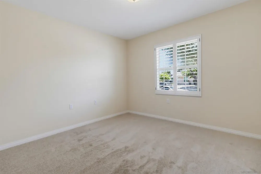 16422 Sarape Dr San Diego, CA 92128