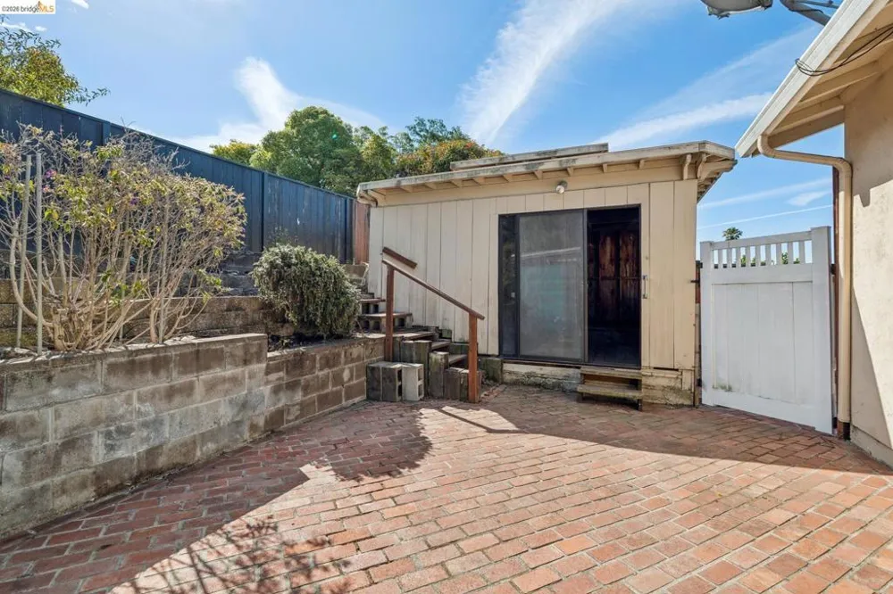 1112 Kelvin Rd El Sobrante, CA 94803