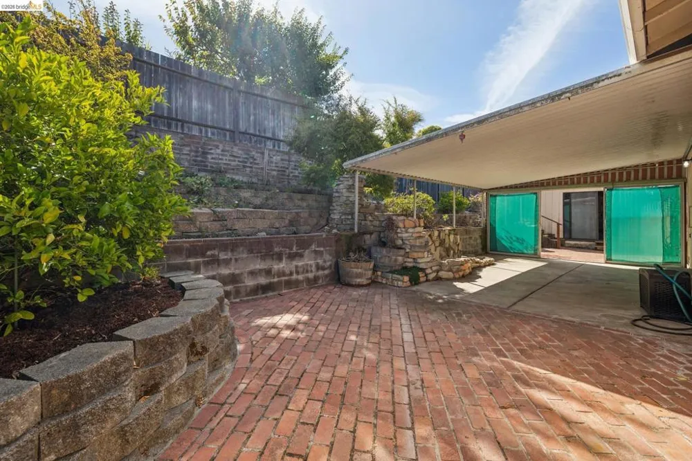 1112 Kelvin Rd El Sobrante, CA 94803