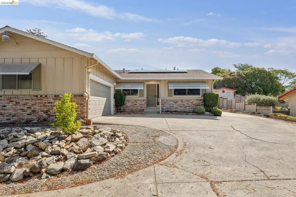 1112 Kelvin Rd El Sobrante, CA 94803