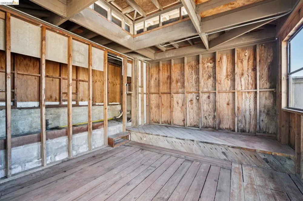 1112 Kelvin Rd El Sobrante, CA 94803
