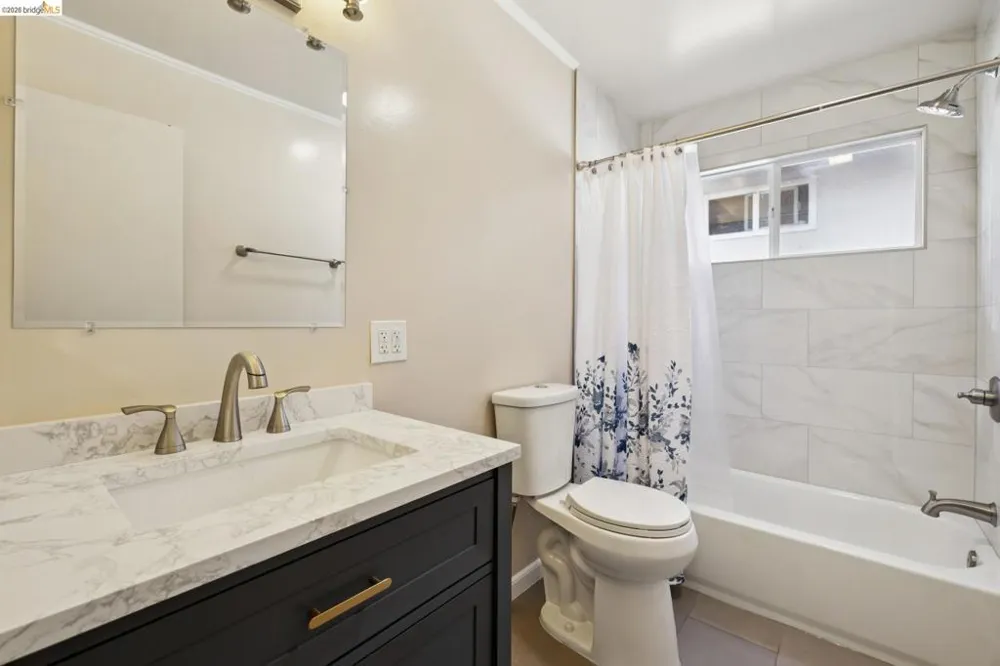 1112 Kelvin Rd El Sobrante, CA 94803